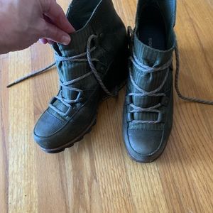 SOREL Women's Sandy Wedge Nori size 10